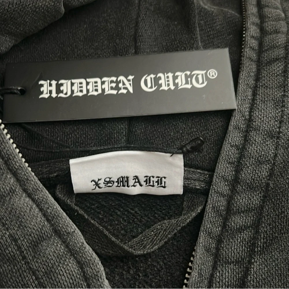 Hidden cult jacket - Picture 4 of 5